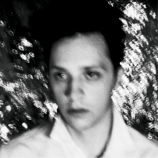 Slim_Twig-A_Hound_at_the_Helm-web