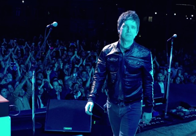 Noel-Gallaghers-High-Flying-Birds-Lock-All-The-Doors-video-640x444