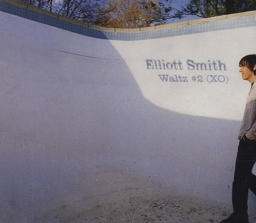 Elliott-Smith-Waltz-2-XO-479713