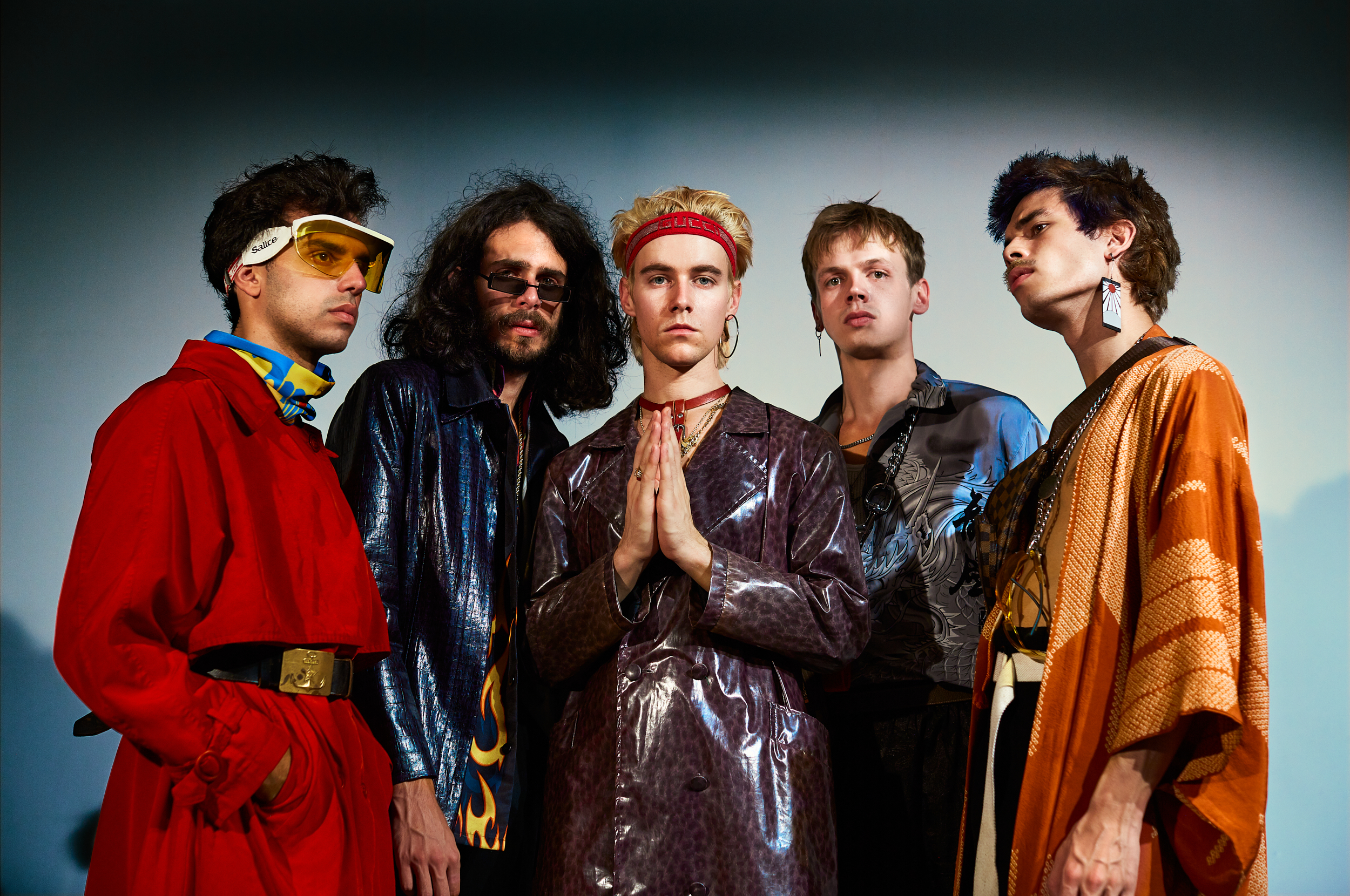 HMLTD – Loaded